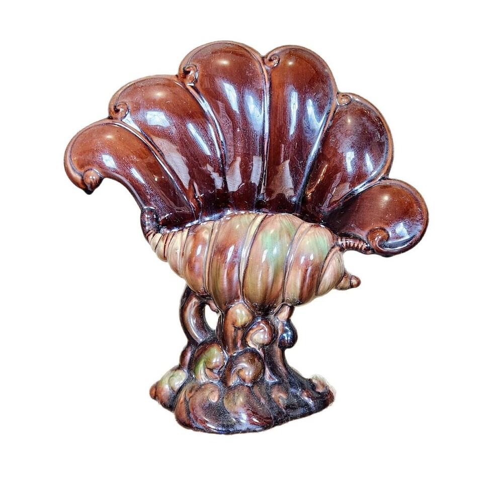 Vintage Royal Haeger Green and Brown Ceramic Seashell Vase R483